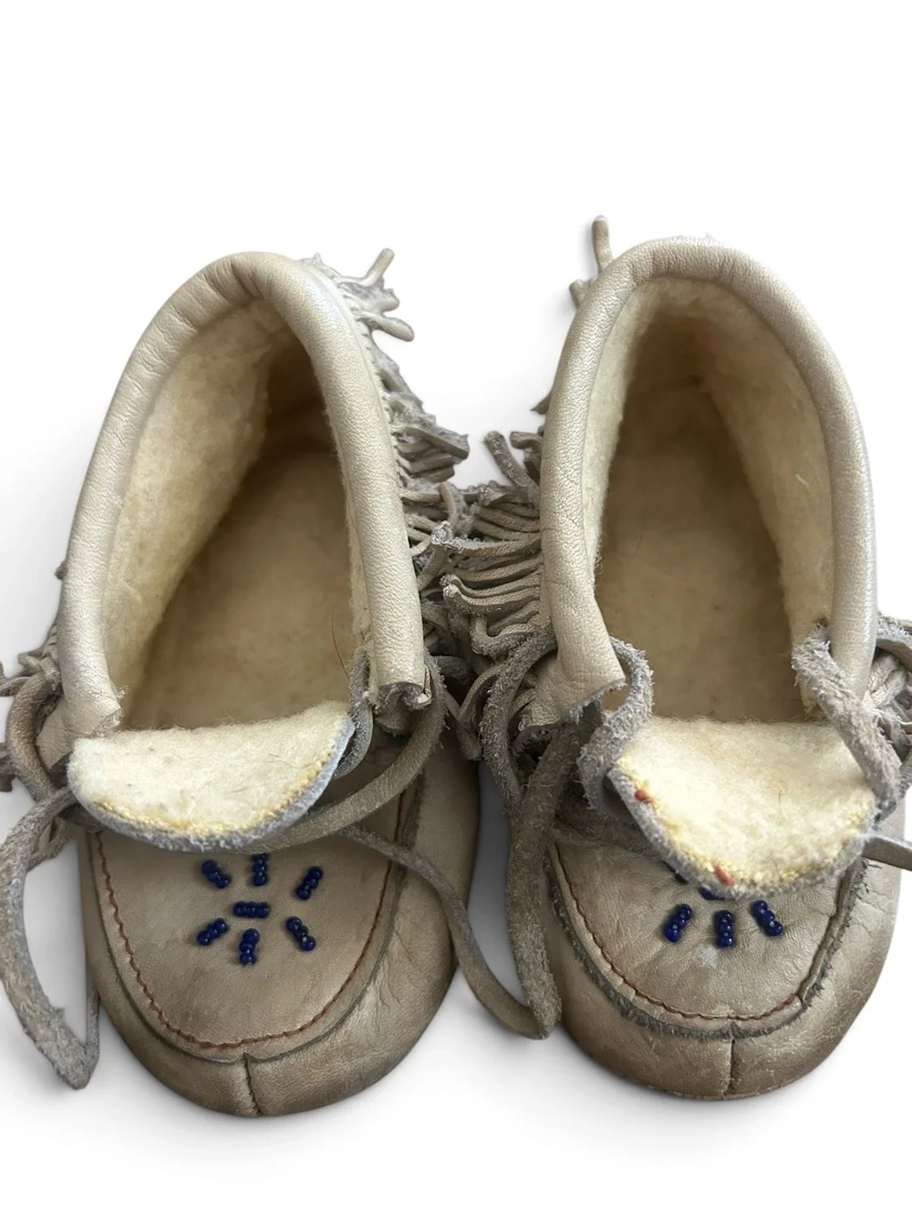 Vintage Baby 6.5 Fringe Moccasin Shoes in Cream with Bead Detail